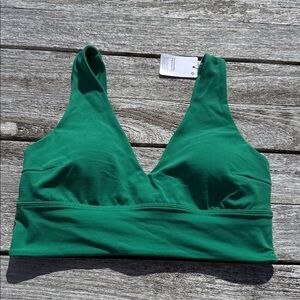 Lululemon Align V-Neck Bra Light Support, C/D CupRaceway Green size 10 NWT